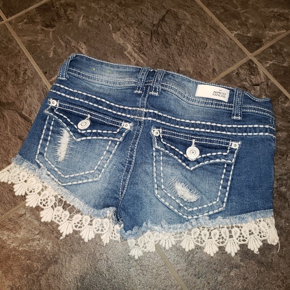 Shorts - Picture 2 of 3